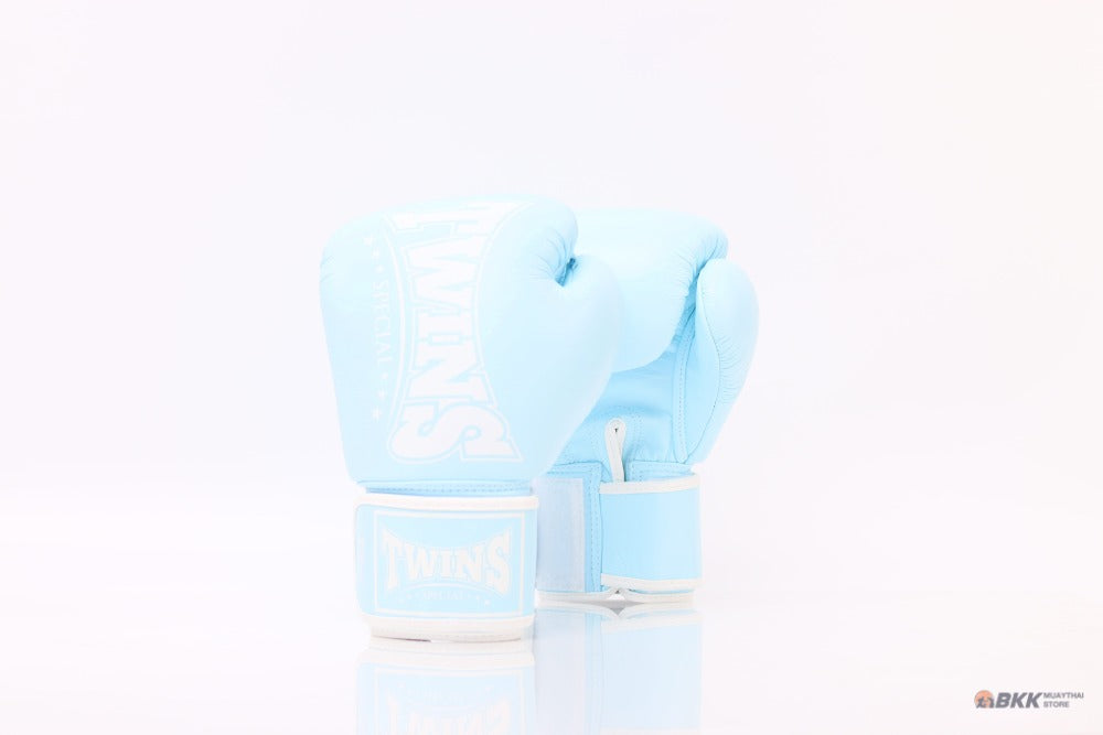 Twins Special [BGVL-4] Boxing Gloves — product photo 4