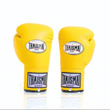 ThaiSmai BG121 lace-up boxing gloves in bright yellow leather with classic lace closure, reinforced multi-layer padding and secure wrist support for boxing and Muay Thai training on a white background