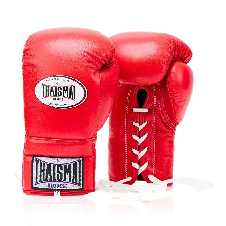 ThaiSmai BG121 lace-up boxing gloves in red leather with classic white lace closure, reinforced padding and secure wrist support for boxing and Muay Thai training on a white background