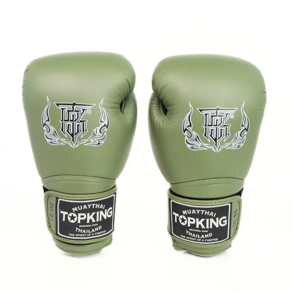 Top King TKBGSA Super Air boxing gloves with lightweight ventilated construction, multi-layer impact padding, ergonomic fist shape and secure hook-and-loop wrist closure for boxing and Muay Thai training on a white background