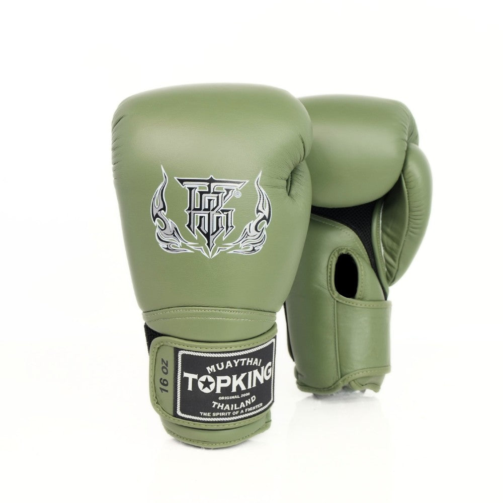 Top King TKBGSA Super Air boxing gloves with lightweight ventilated construction, multi-layer impact padding, ergonomic fist shape and secure hook-and-loop wrist closure for boxing and Muay Thai training on a white background