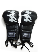 Yibuko lace-up mma glove black/white lace-up MMA gloves
